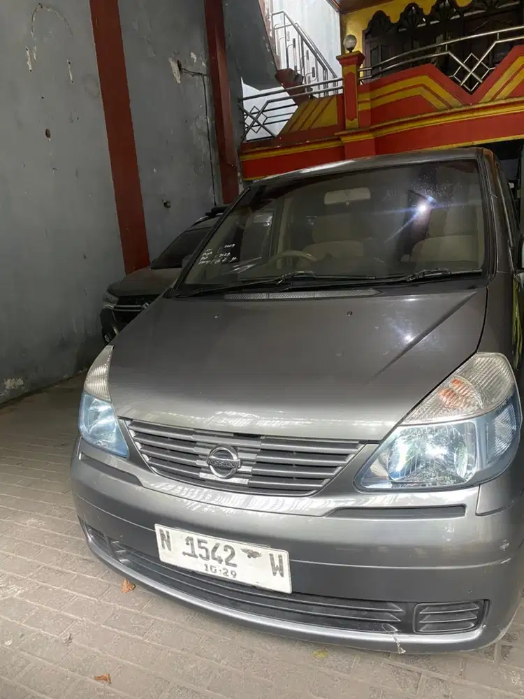 Nissan Serena 2009 Bensin