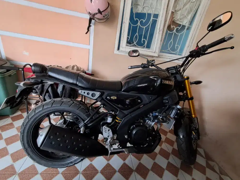 Yamaha XSR 155cc 2024