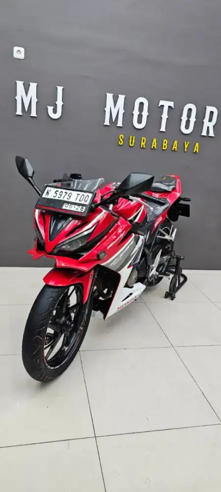STOK TERBATAS//CBR 150R//TAHUN 2016