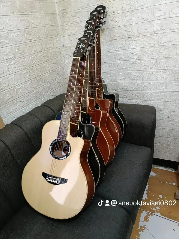 Gitar akustik tanam besi senar ceper