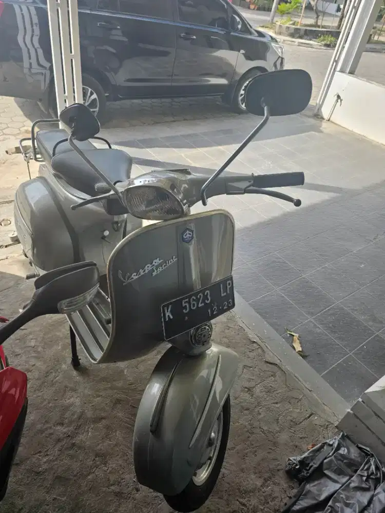 Vespa sprint klasik tahun 1971