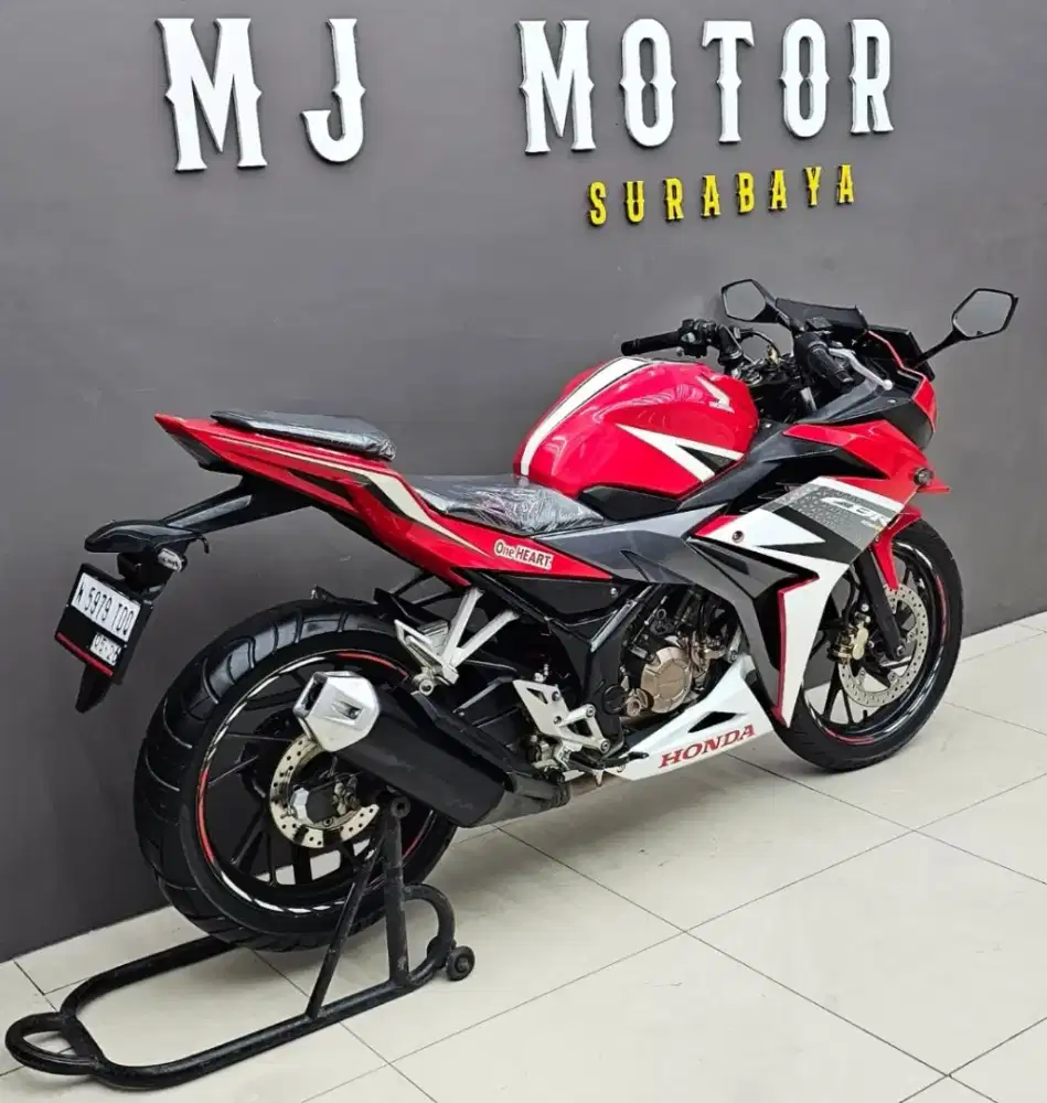 BURUAN STOK TERBATAS//HONDA CBR 150R