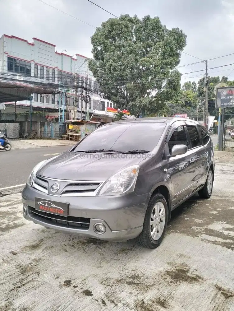 LOW KM! NISSAN GRAND LIVINA XV 2012 MATIC