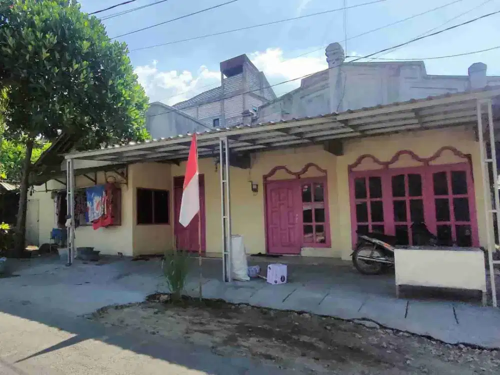 DIJUAL RUMAH 
KEL. : TUNGGUNJAGIR
KEC  : MANTUP
KAB  : LAMONGAN