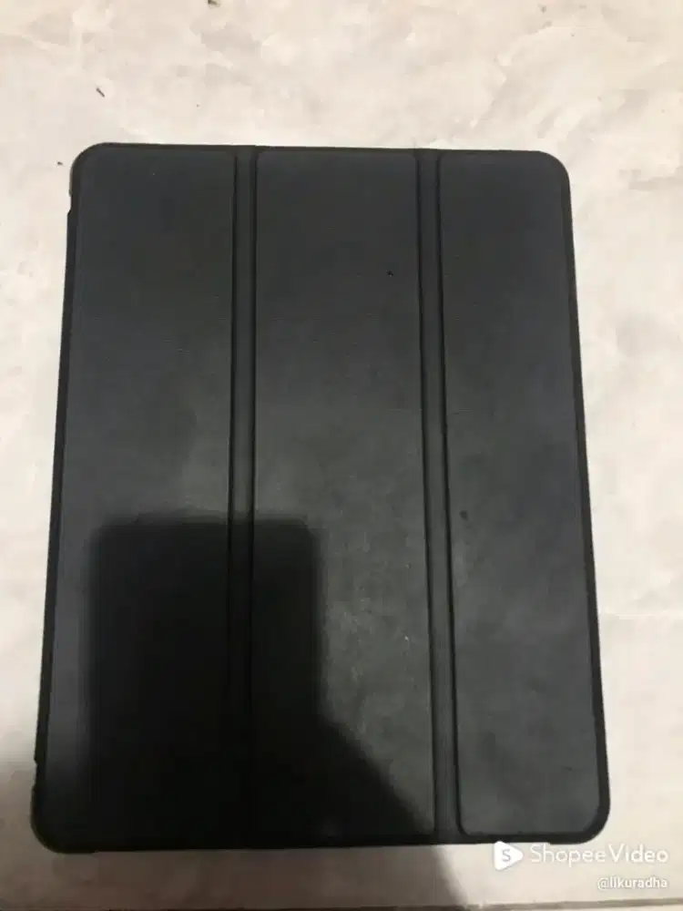 JUAL CEPAT   Apple IPAD 9.7 5 Gen 128 GB (2017)