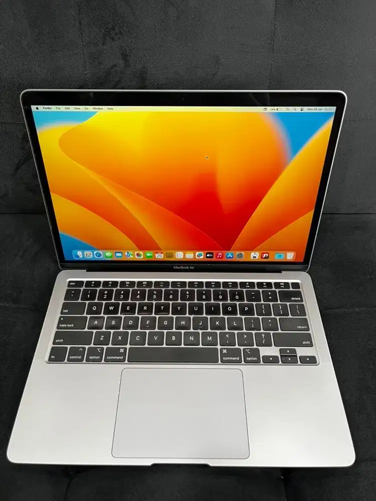 MacBook Air 2020 13inch, 8/256GB i3 SECOND