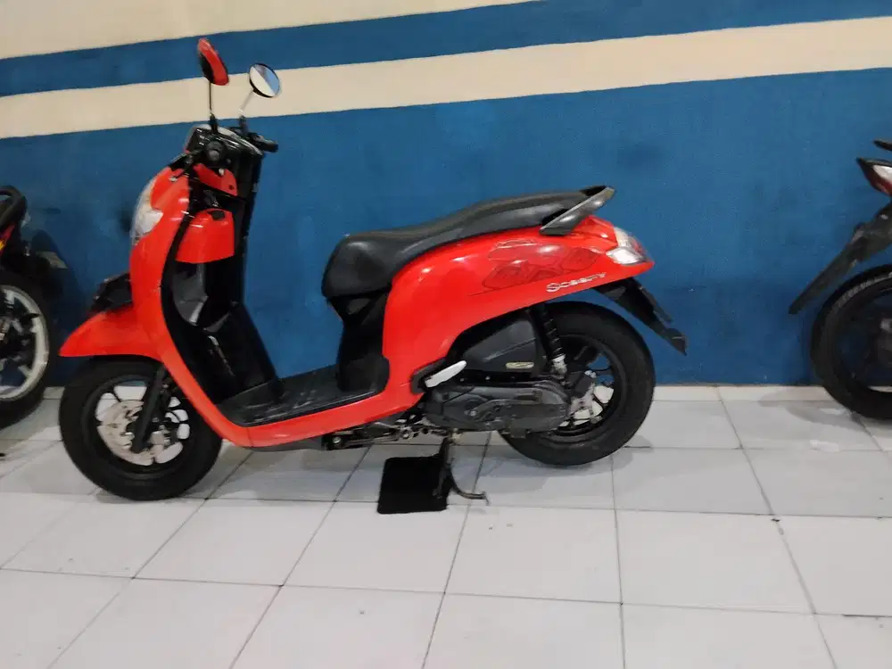 (Jual cepat) honda scoopy Staylist 2017 surat lengkap