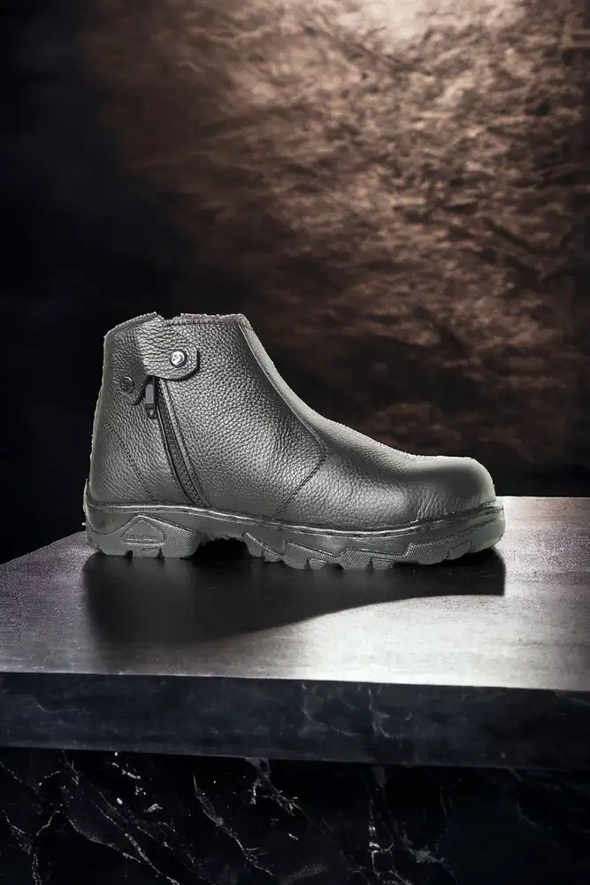 Modern Sepatu safety industri tekstil Banjarbaru