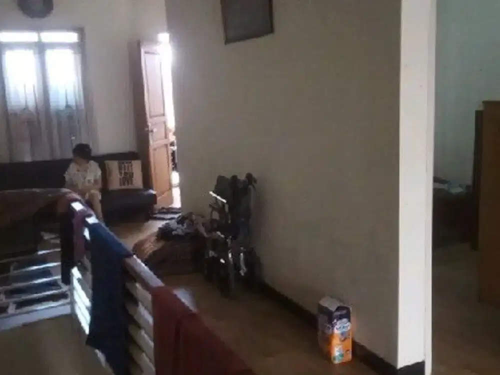 Dijual Rumah + Toko Siap Pakai di Cisaranten, Arcamanik Ref.04696