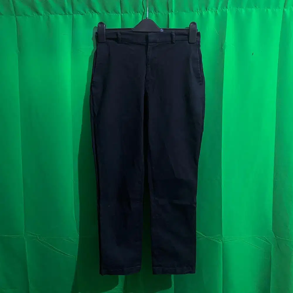 Celana chino Jogunshop - Size M/30 - Celana chinos hitam
