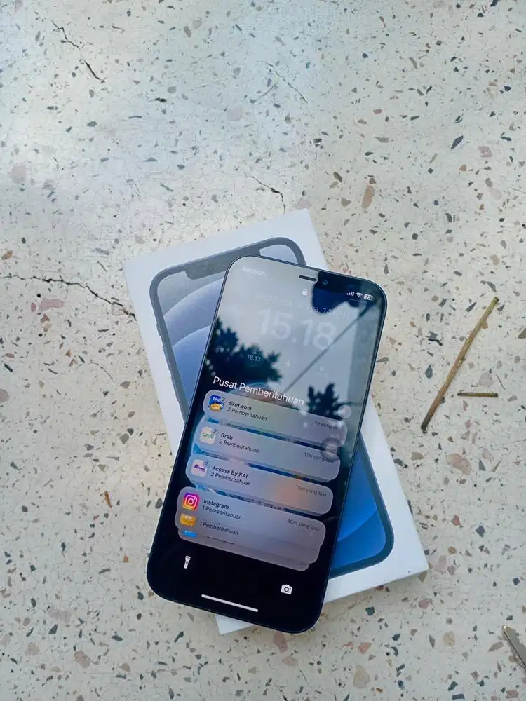 iPhone 12 iBox 128 GB - Mulus dan Siap Pakai