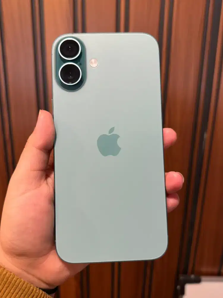 iPhone 16 plus teal 256gb iBox