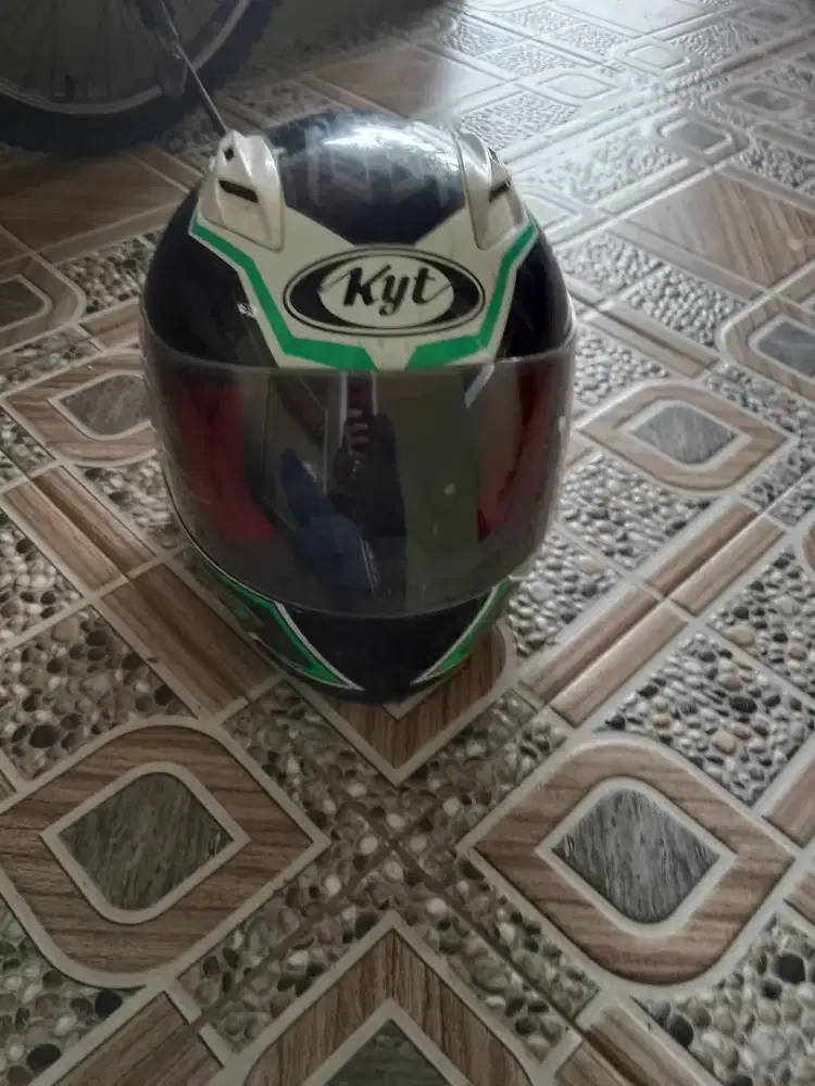 Helm kyt full face