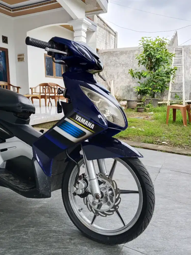 Nouvo Z 2007 biru