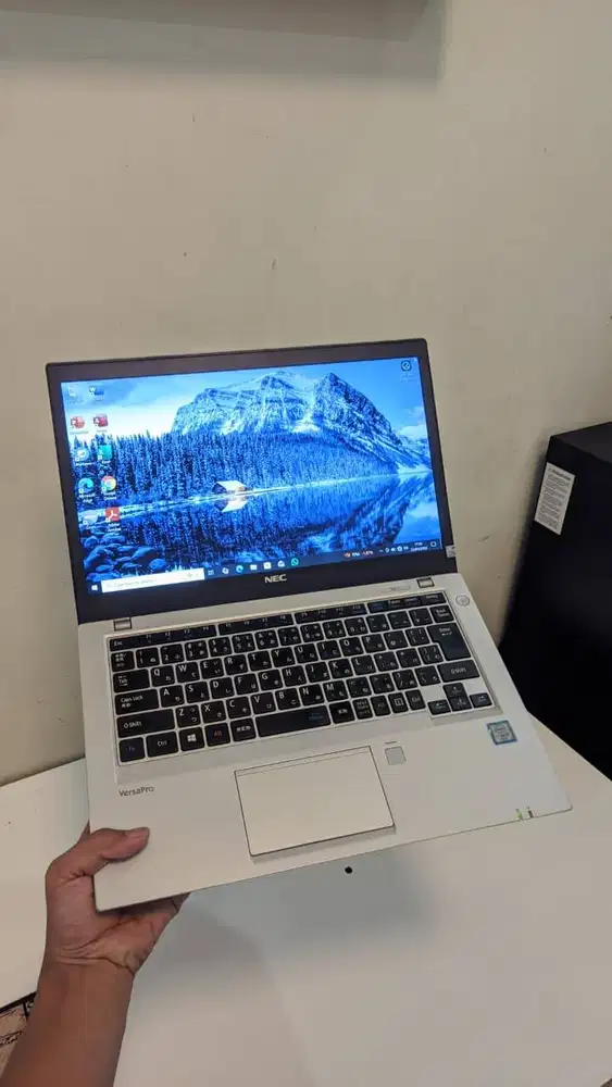 NEC Versapro VM-T/VM-U Core i5 Gen 6 RAM 8GB SSD 128GB 14 Inch