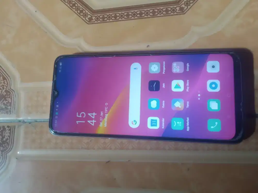 Jual aja hp Oppo A5 2020,ram 3/64,hp casan.Minus TG, Pemakaian aja.