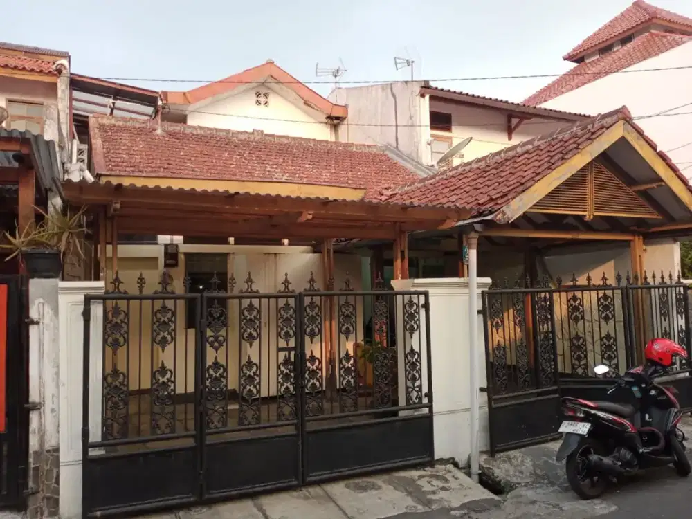 Dijual Rumah Lokasi Dekat Gedung Sate, Kampus ITENAS, STIE, Sukaluyu Kota Bandung