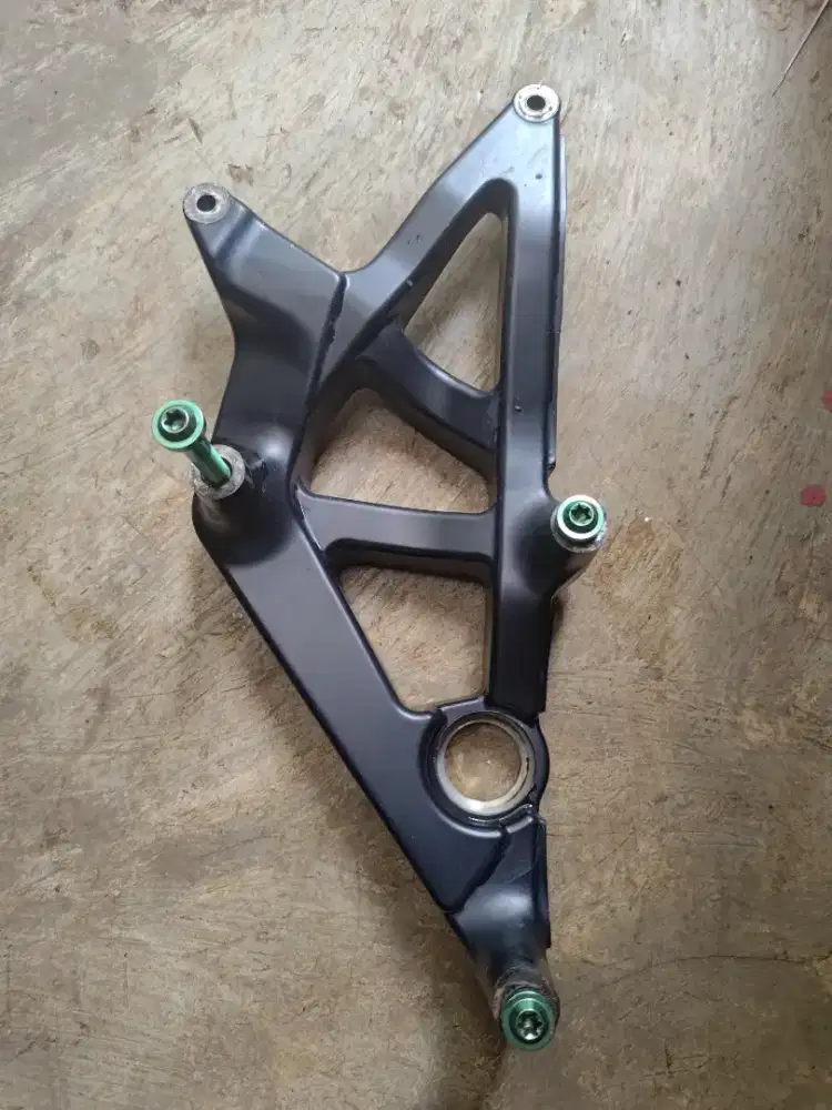 Knalpot tis arm (copy ory)