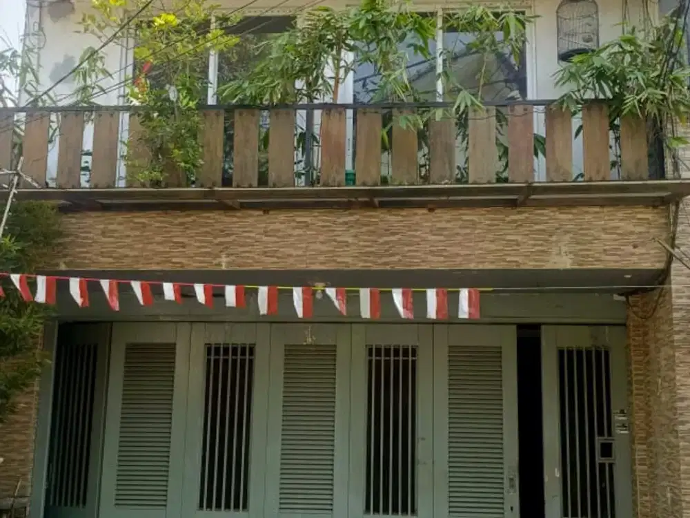 Rumah 3 Lantai Siap Huni Jalan Kesehatan Raya Bintaro Jakarta Selatan