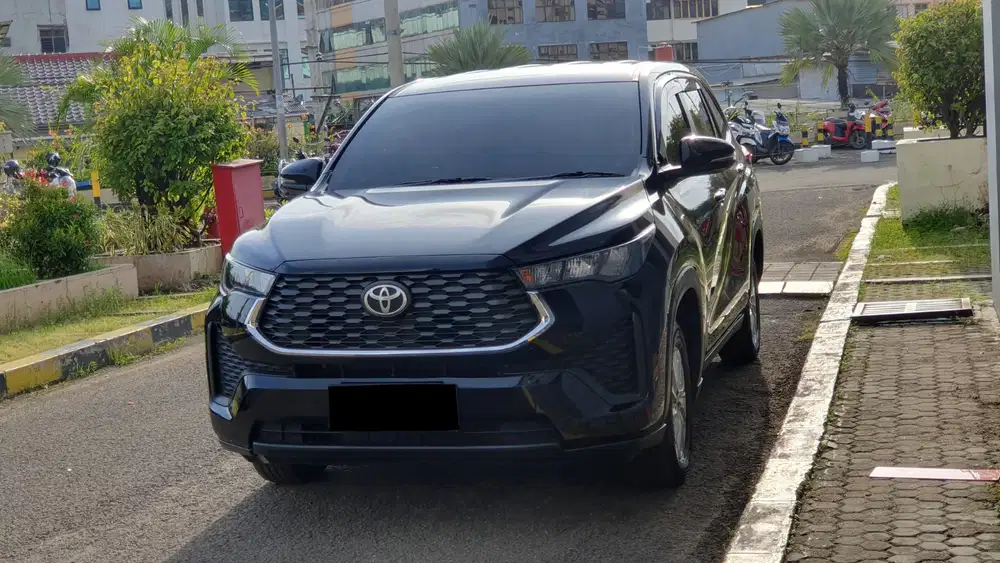 Toyota Kijang Innova 2024 Bensin