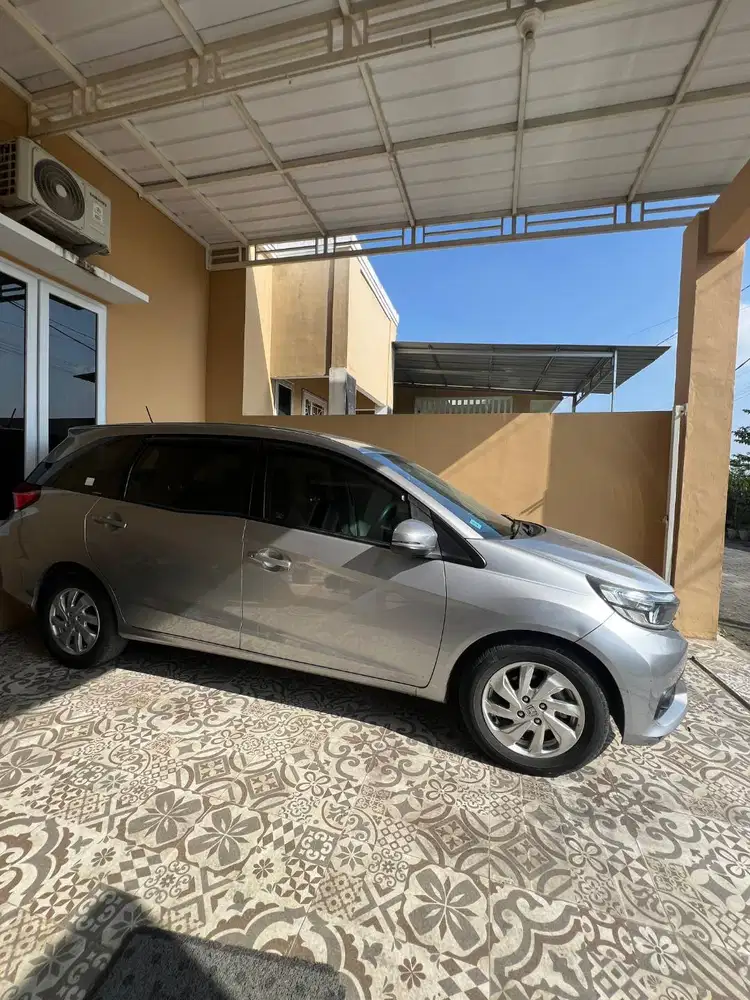 Mobilio 1,5E CVT