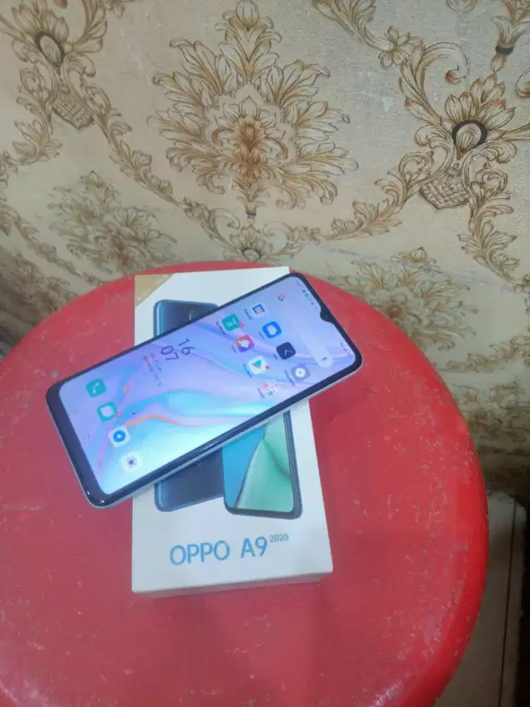 Oppo A9 ram 8/128 normal semua nya msh original mulus semua lkp