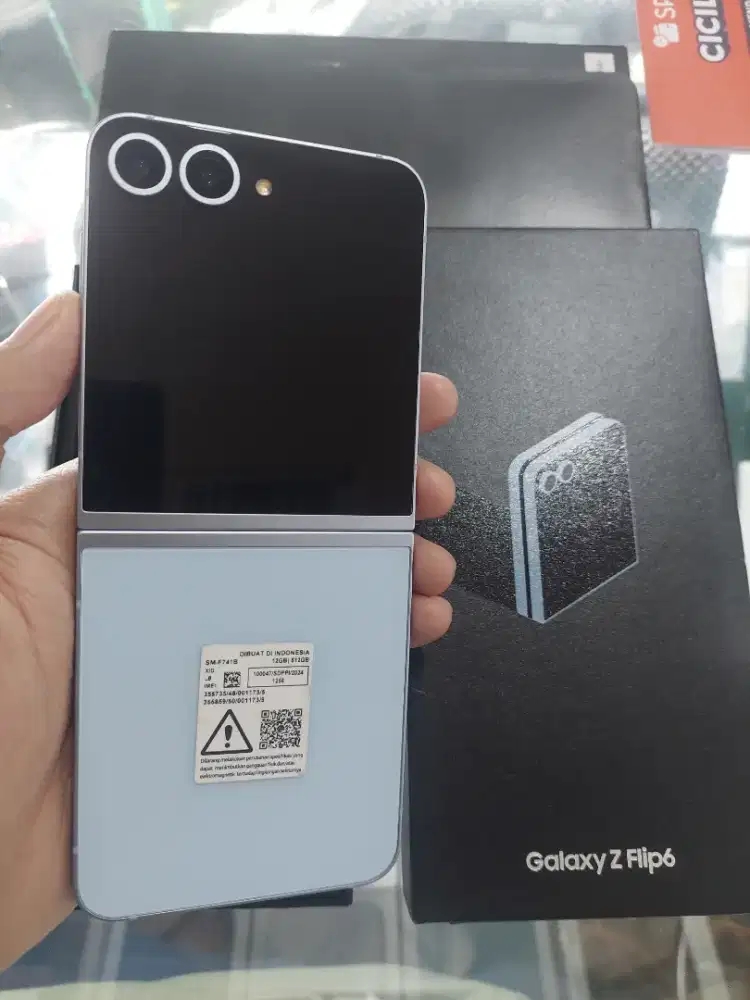 Samsung Z Flip 6 512 Gb Second Resmi Mulus