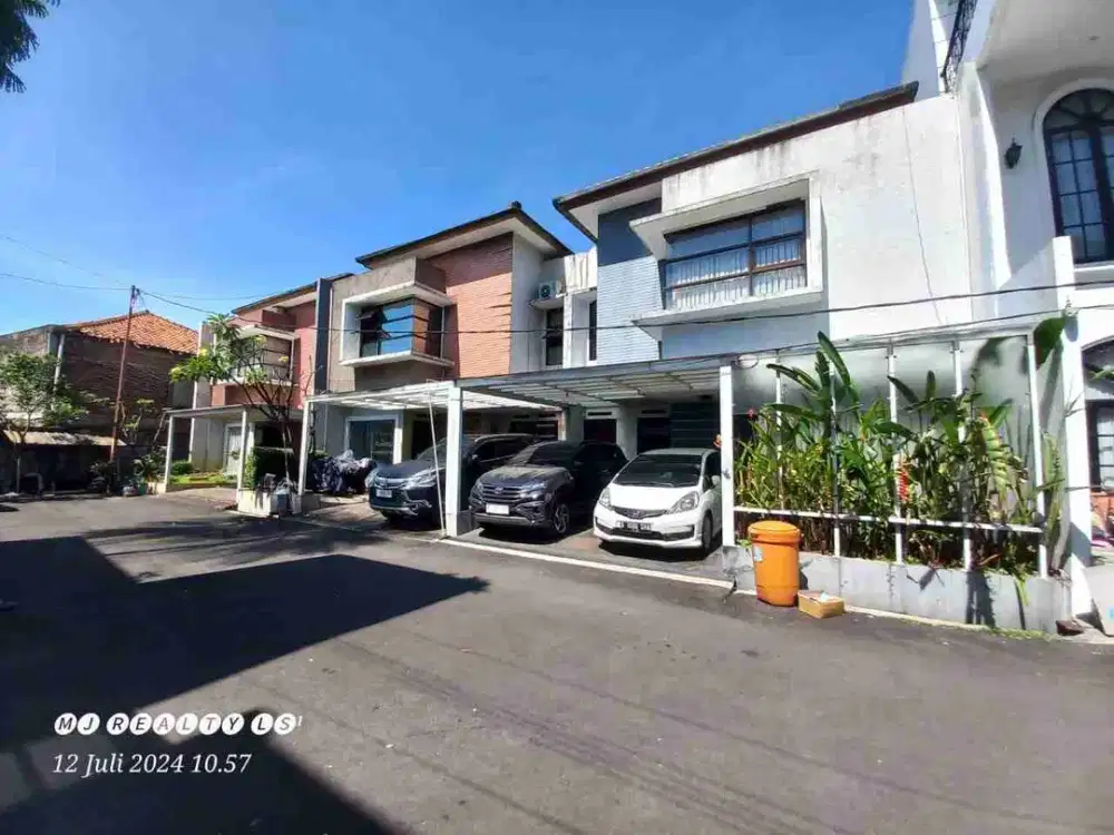 rumah 2lantai cluster exlusive di pelangi antapani bandung