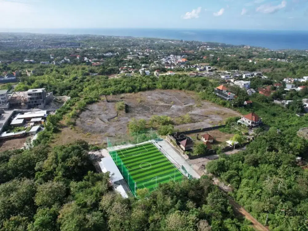 Tanah 30 Are Plus Lapangan Mini Soccer Dijual, di Uluwatu Area