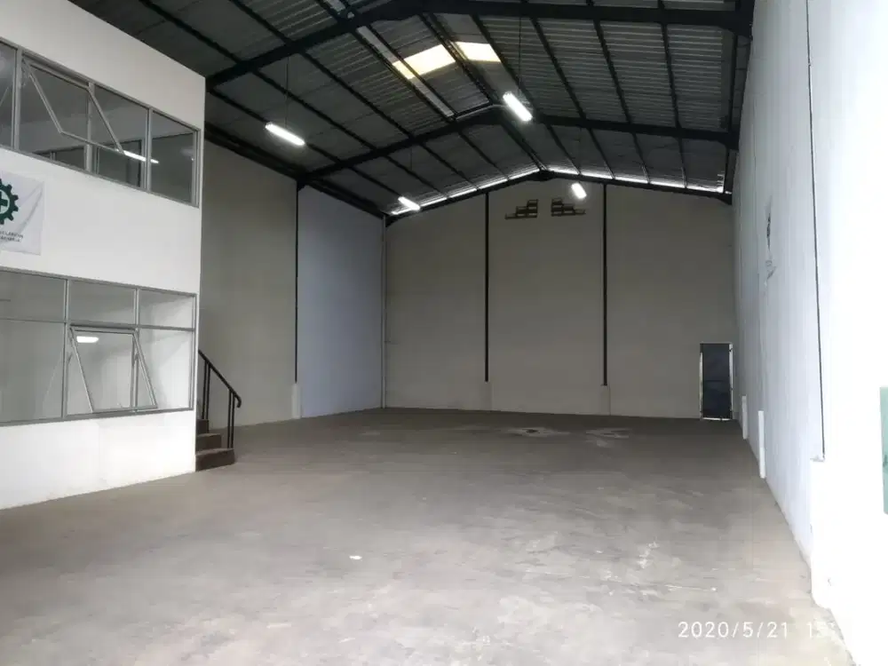 Disewakan Gudang ada Office di Kawasan Pergudangan Bizhub Serpong
