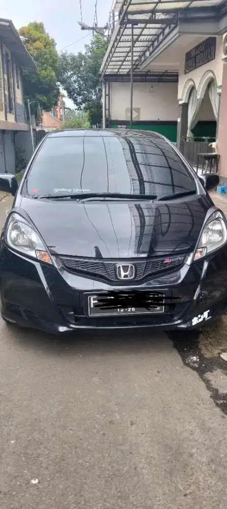 Jual cepat Honda jazz tipe S, manual Tahun 2011 pajak hidup