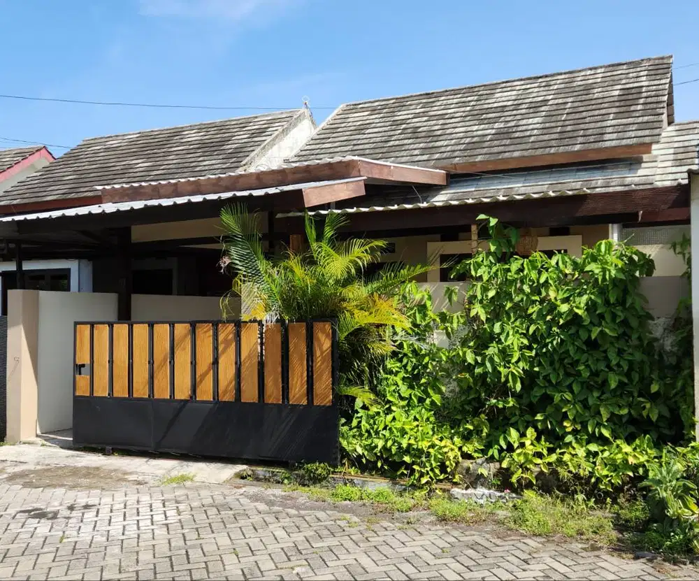 Dijual rumah minimalis. Baru direnovasi berada dilokasi strategis