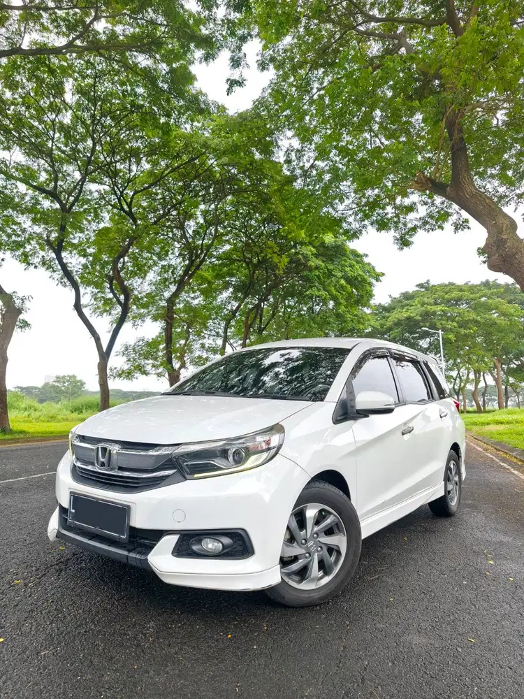 Mobilio E Matic Tgn1 Full Ori Cat LowKM