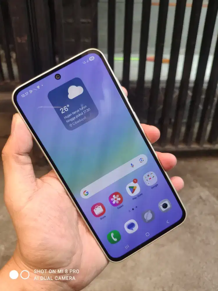 Samsung a36 8/256 white