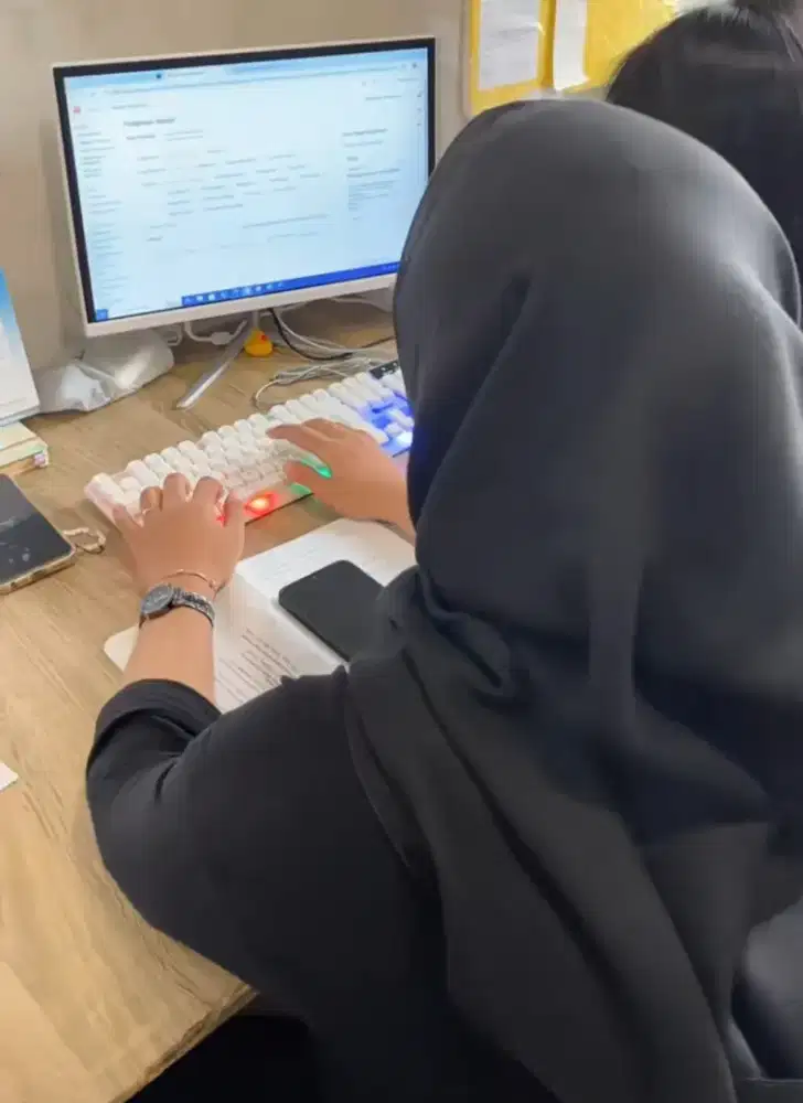 DICARI ADMIN KREATOR