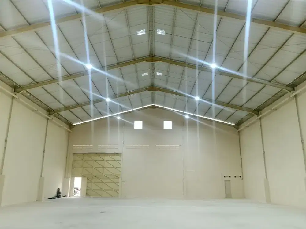 P Yny Disewakan Cepat Gudang LB 650 m2 Di Kav DPR Cipondoh Min. 2 Thn