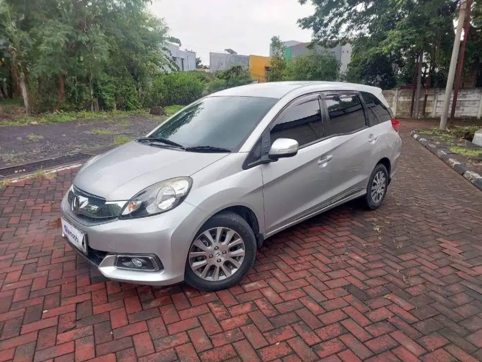 DP MURAH Mobilio 1.5 E Prestige Bensin Matic 2015 Silver BL