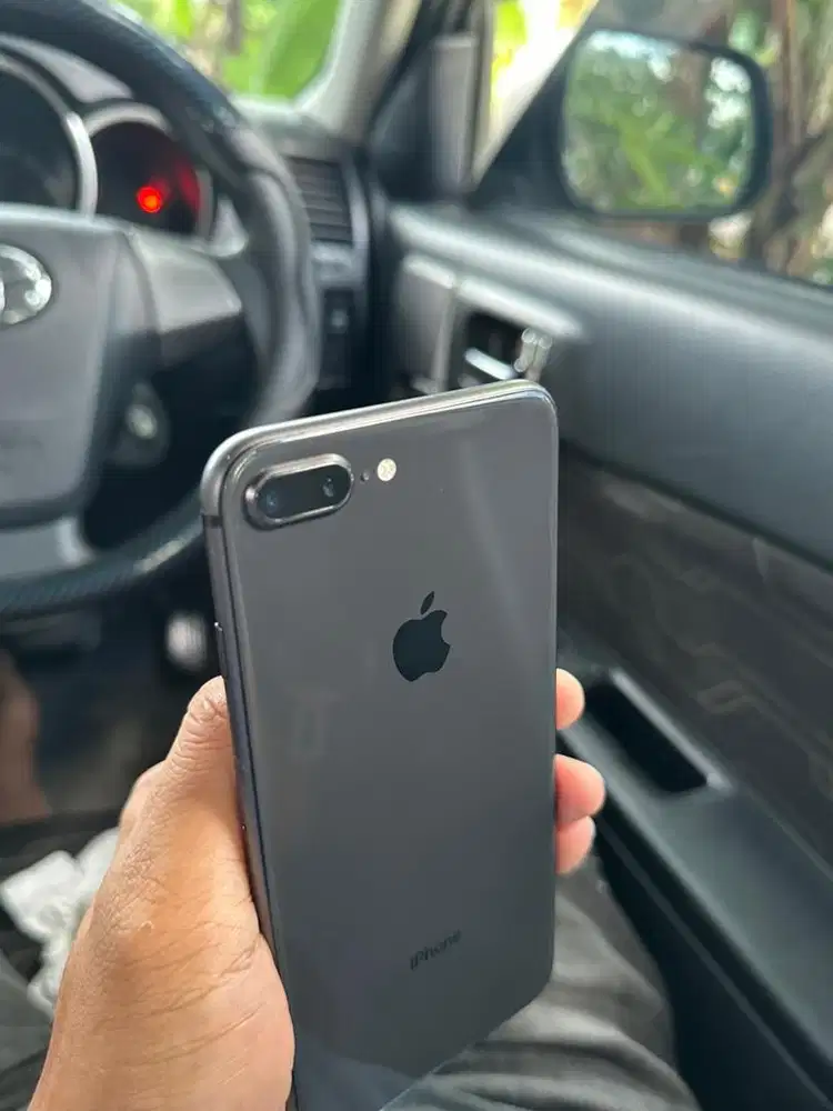 IPHONE 8 PLUS 64GB PERMANEN