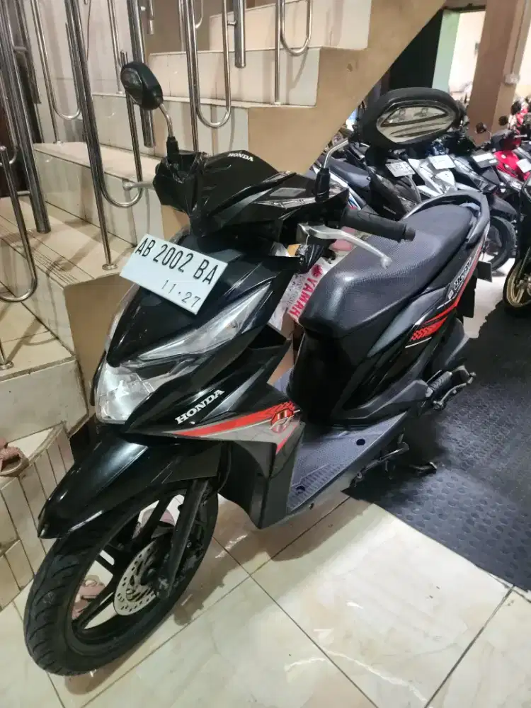 Beat eco f1 2017 hitam odometer 25ribuan Gbm