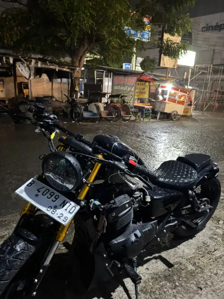 CUSTOM BOBBER By JUBETOR
