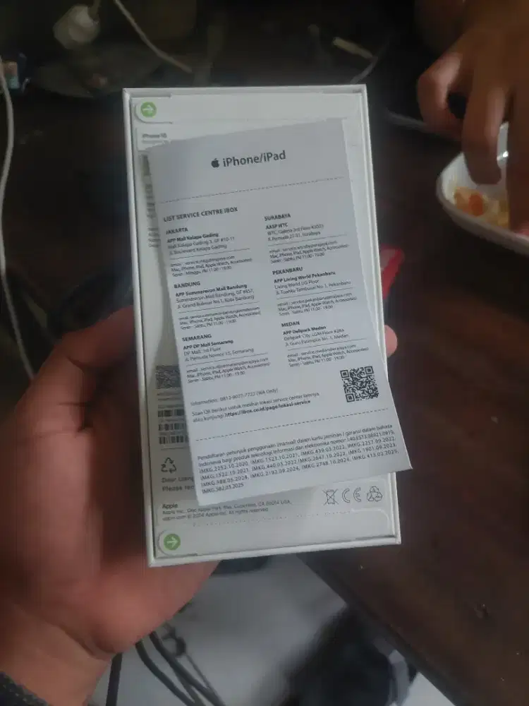 iphone 16 basic 128 teal BNIB