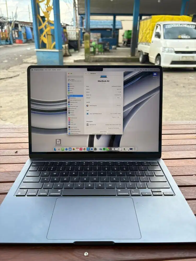macbook air m2 16/256