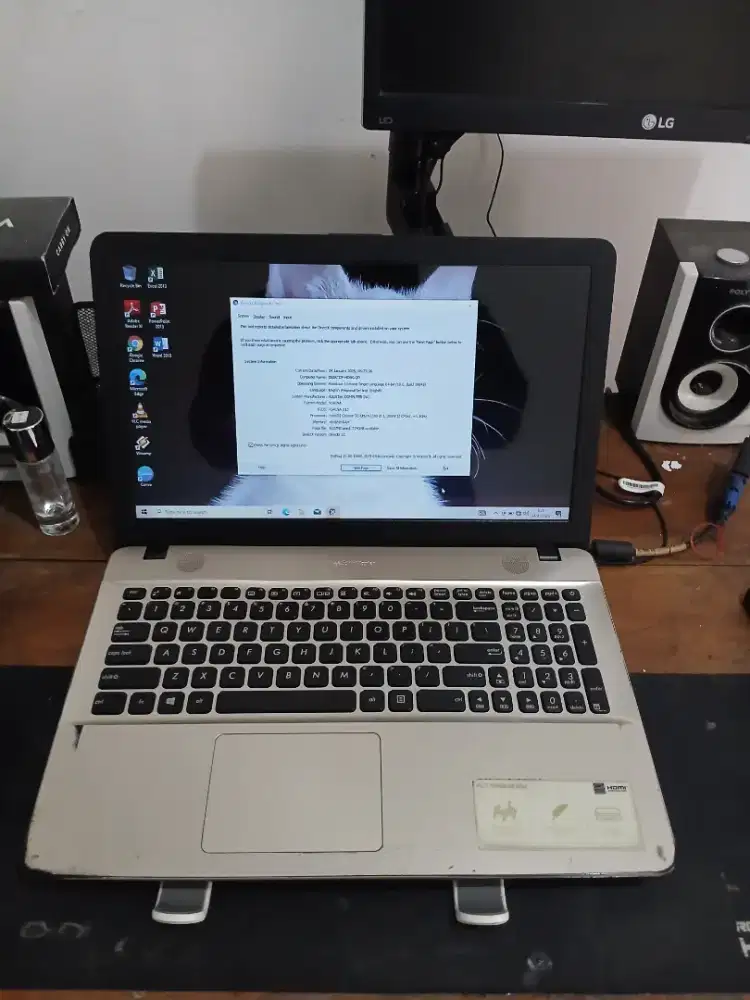 Laptop Asus X541NA ,Layar Lebar 15 Inch ,Penyimpanan 1 TB ,Body Slim