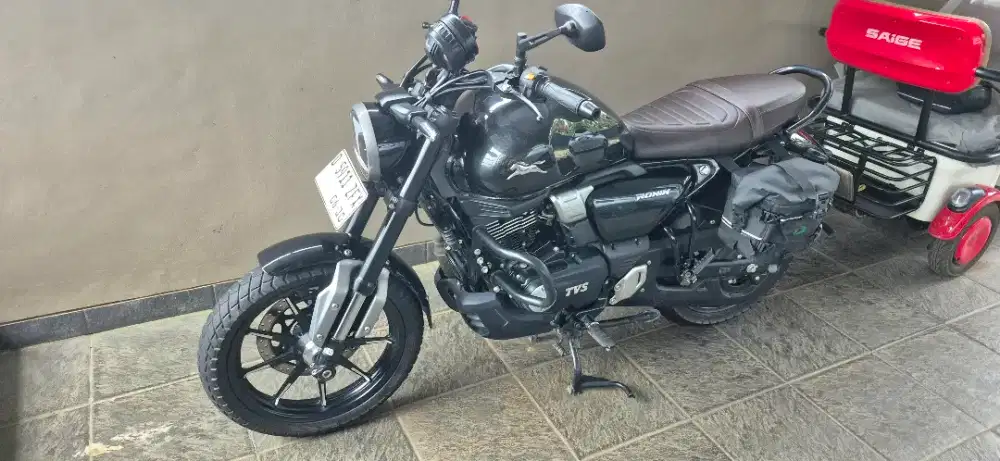 TVS Ronin 225cc like new mulus komplit