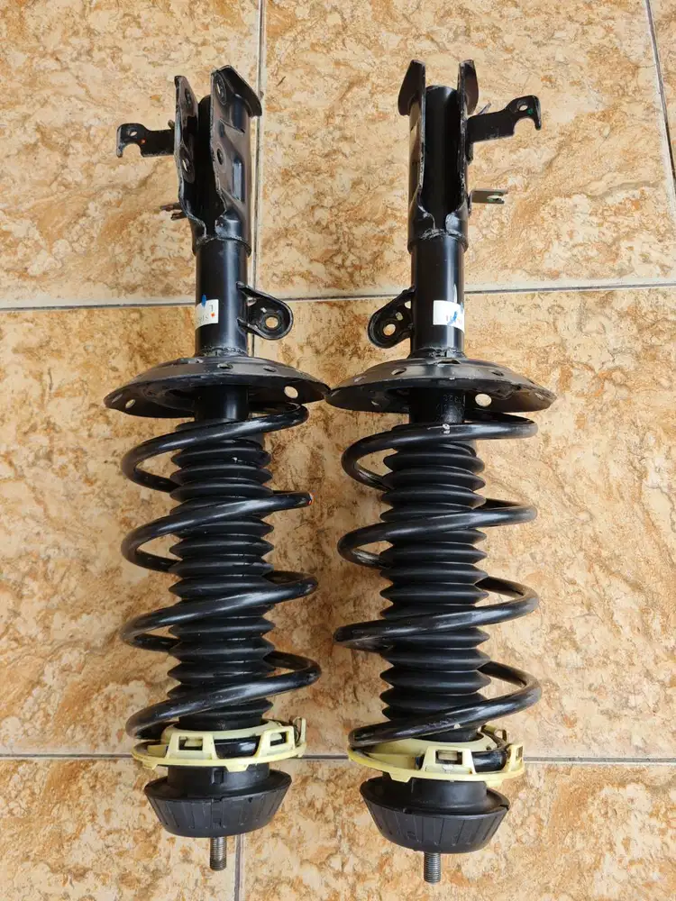 Shock Breaker Honda Brio 2020-2025
