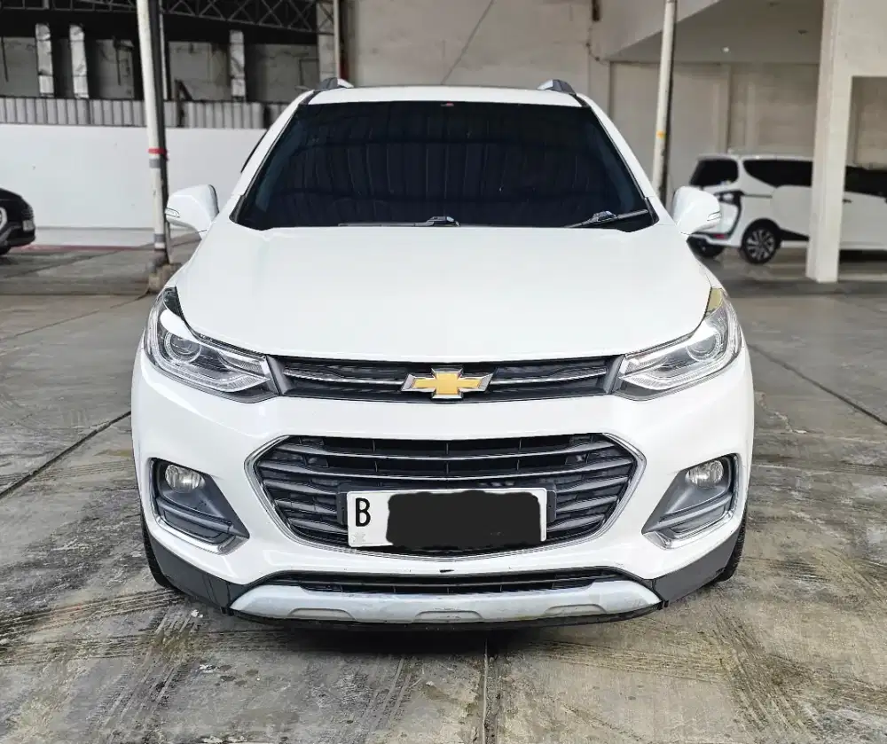 Chevrolet Trax 1.4 Turbo Premier AT 2018/ 2019 Putih Good Condition