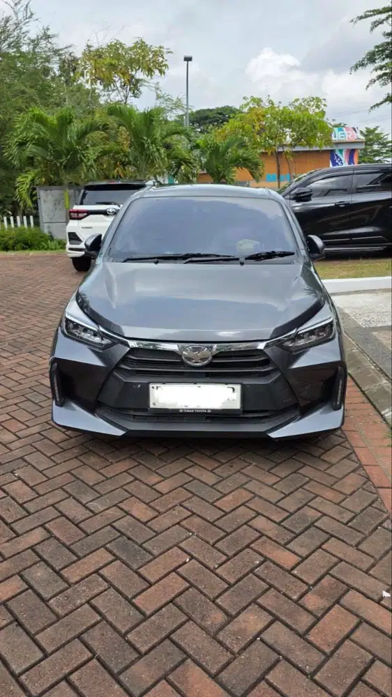 Jual Mobil Toyota Agya 1.2 G AT 2023 Warna Abu-Abu Metalik