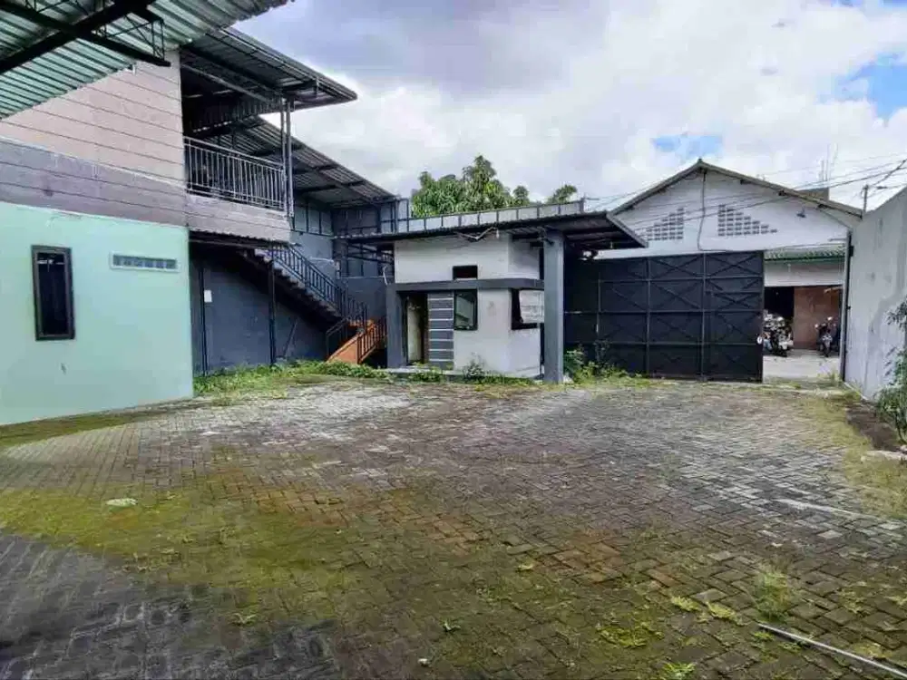 Dijual Murah Gudang eks Pabrik Garment Di Area Mojosongo