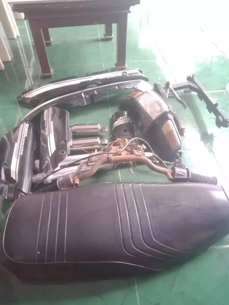 Sperpart motor grend