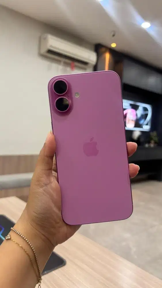Iphone 16 plus 128gb pink second